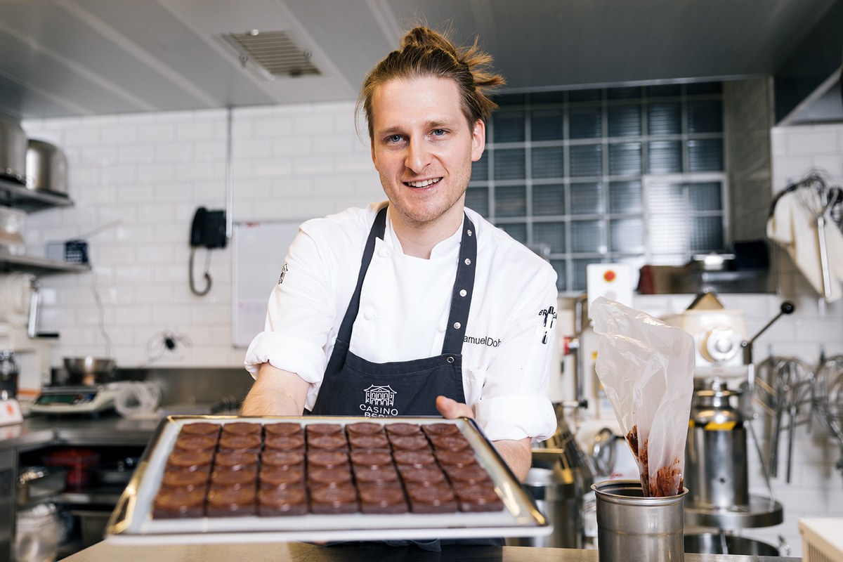 Samuel Dober, Chef Pâtissier im Casino Bern. Vergrösserte Ansicht