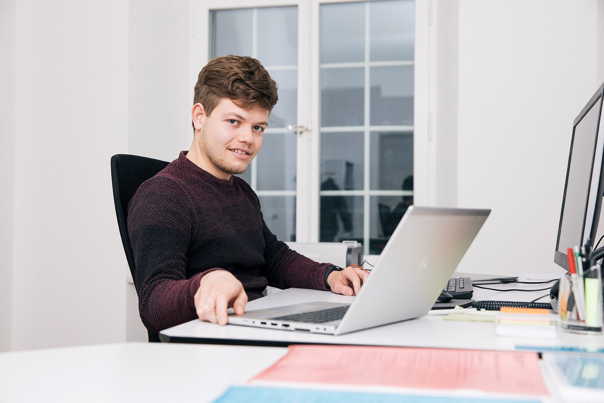 Fabian Loosli, Informatiker. Vergrösserte Ansicht