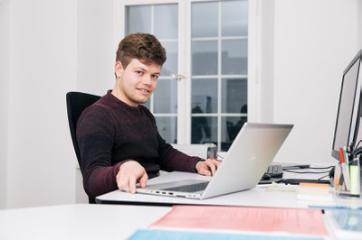 Fabian Loosli, Informatiker