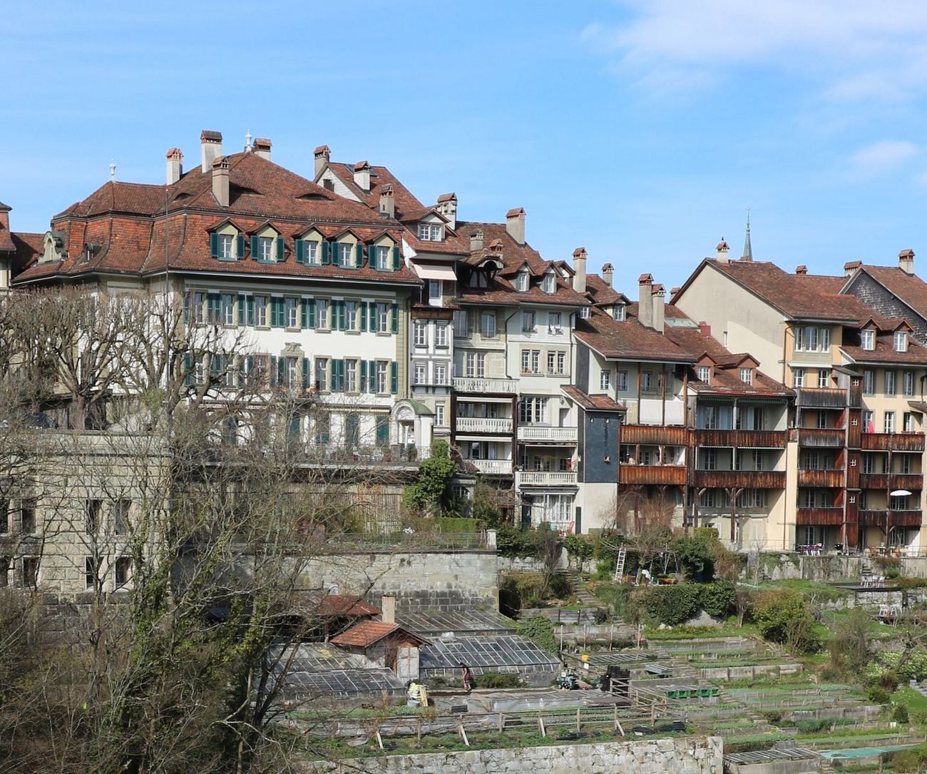 Gebäude an der Herrengasse mit den Hangterrassen