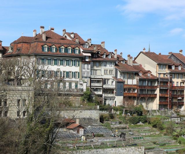 Gebäude an der Herrengasse mit den Hangterrassen