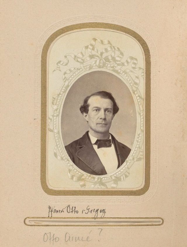 Fotoporträt von (Wilhelm Aimé) Otto von Greyerz (1829–1882)