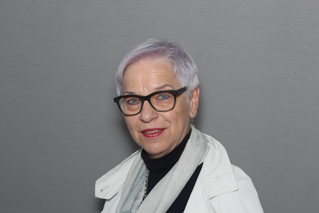 Porträt Katrin Stahel