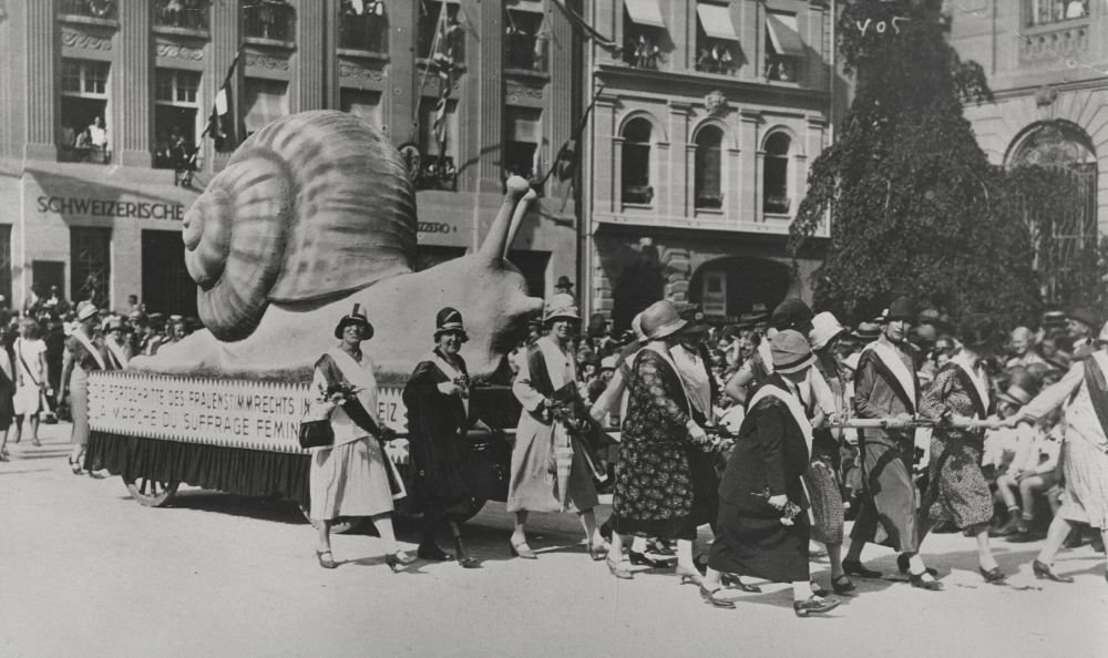 SAFFA-Schnecke auf dem Bundesplatz