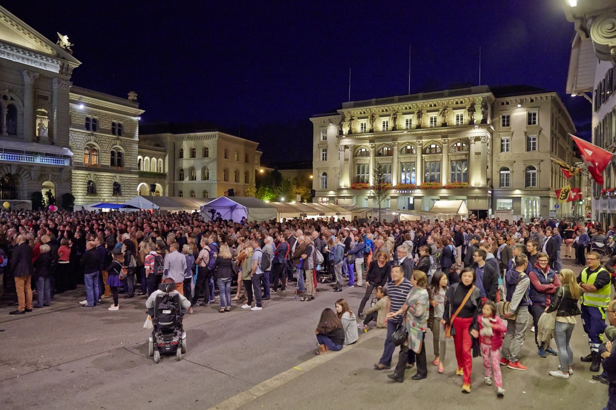 bundeplatz-fest-625.jpg. Vergrösserte Ansicht