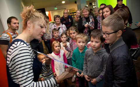 Familienführung – Stachelhäuter und Bagger