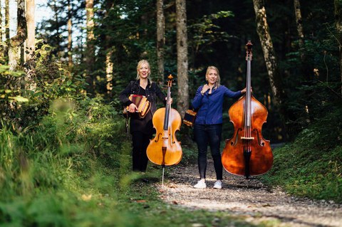 Musikalische Reise mit Evelyn und Kristina Brunner im Burgerspittel
