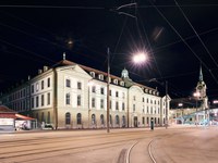 Nachtansicht des Burgerspitals (©Raffael Waldner)