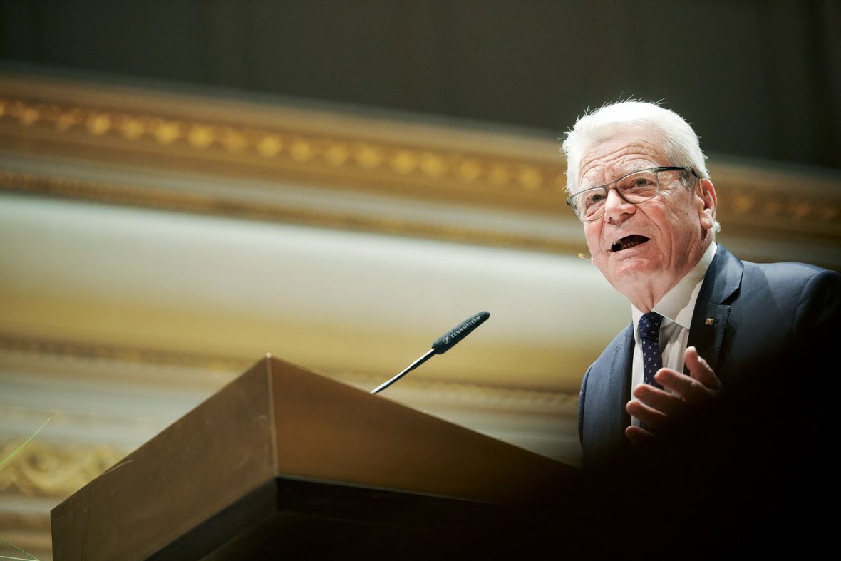 Joachim Gauck spricht in Bern über Toleranz und Demokratie