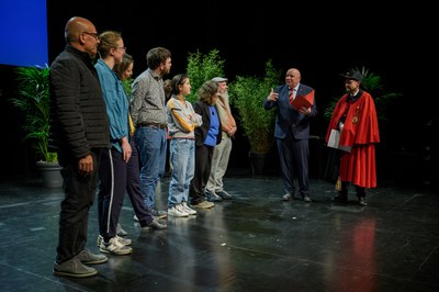 Preisvergabe an Bienne in Kontakt - gemeinsam stark!