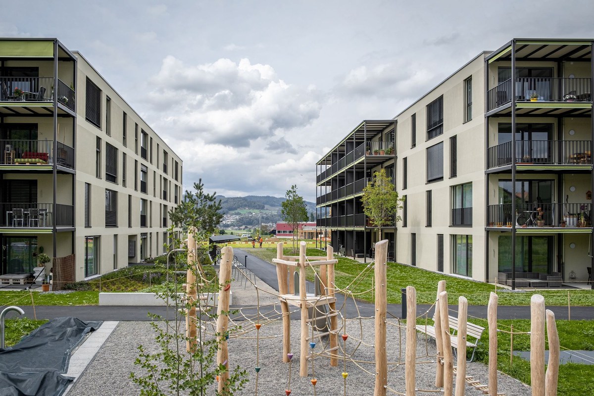 Sunnebode Spielplatz-web.jpg. Vergrösserte Ansicht